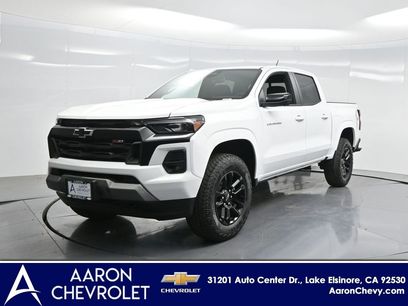 New 2025 Chevrolet Colorado Z71 w/ Midnight Edition
