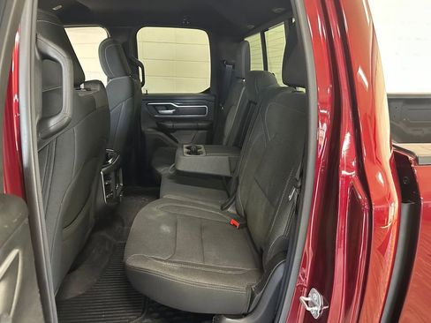 Used 2021 RAM 1500 Big Horn AWD/4WD image 39