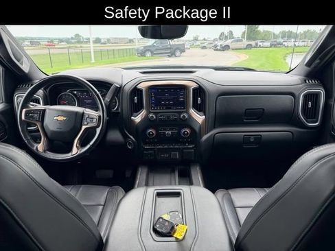 Used 2020 Chevrolet Silverado 1500 High Country w/ Technology Package AWD/4WD image 7