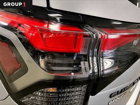 Used 2025 Subaru Forester Premium image 28