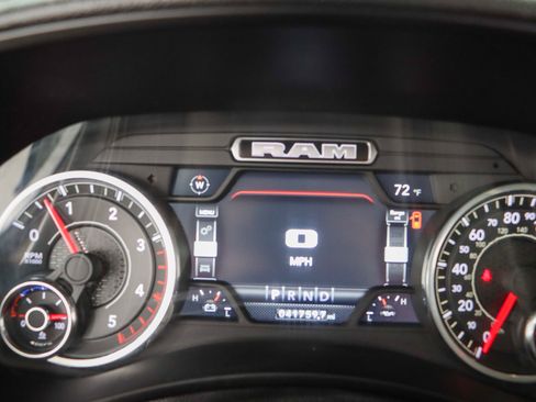 Used 2024 RAM 2500 Laramie AWD/4WD image 15
