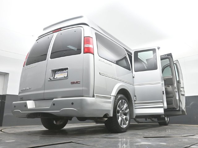 Used 2022 GMC Savana 2500 w/ Enhanced Convenience Package RWD image 63