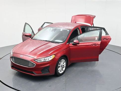 Used 2019 Ford Fusion SE FWD image 50
