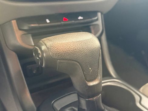 Used 2019 Chevrolet Colorado W/T w/ WT Convenience Package AWD/4WD image 17