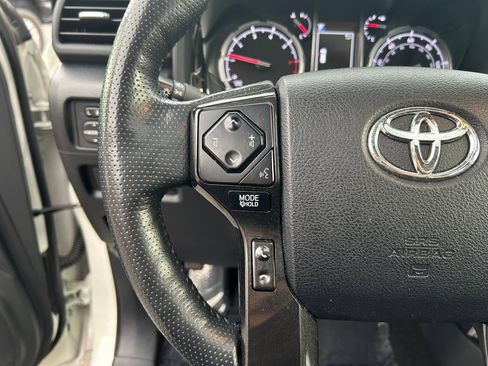 Used 2023 Toyota 4Runner TRD Off-Road Premium w/ Moonroof Package AWD/4WD image 15