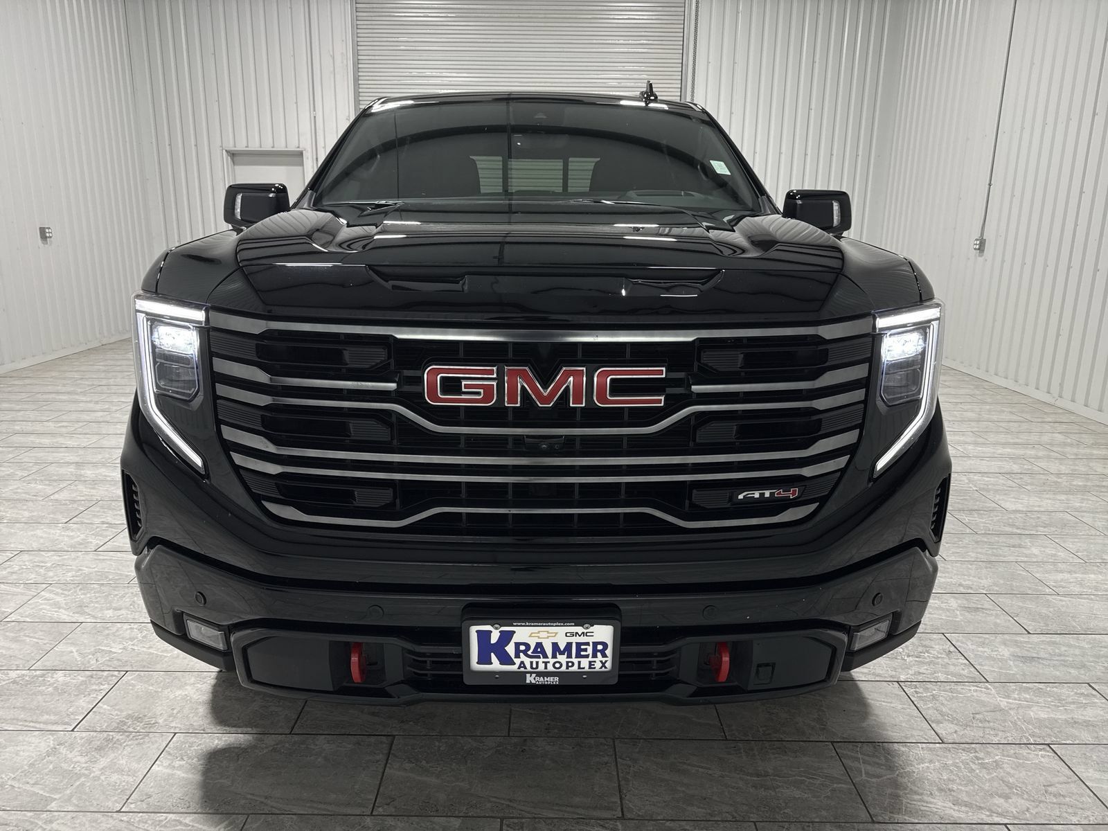 Used 2025 GMC Sierra 1500 AT4 w/ AT4 Premium Package AWD/4WD image 32