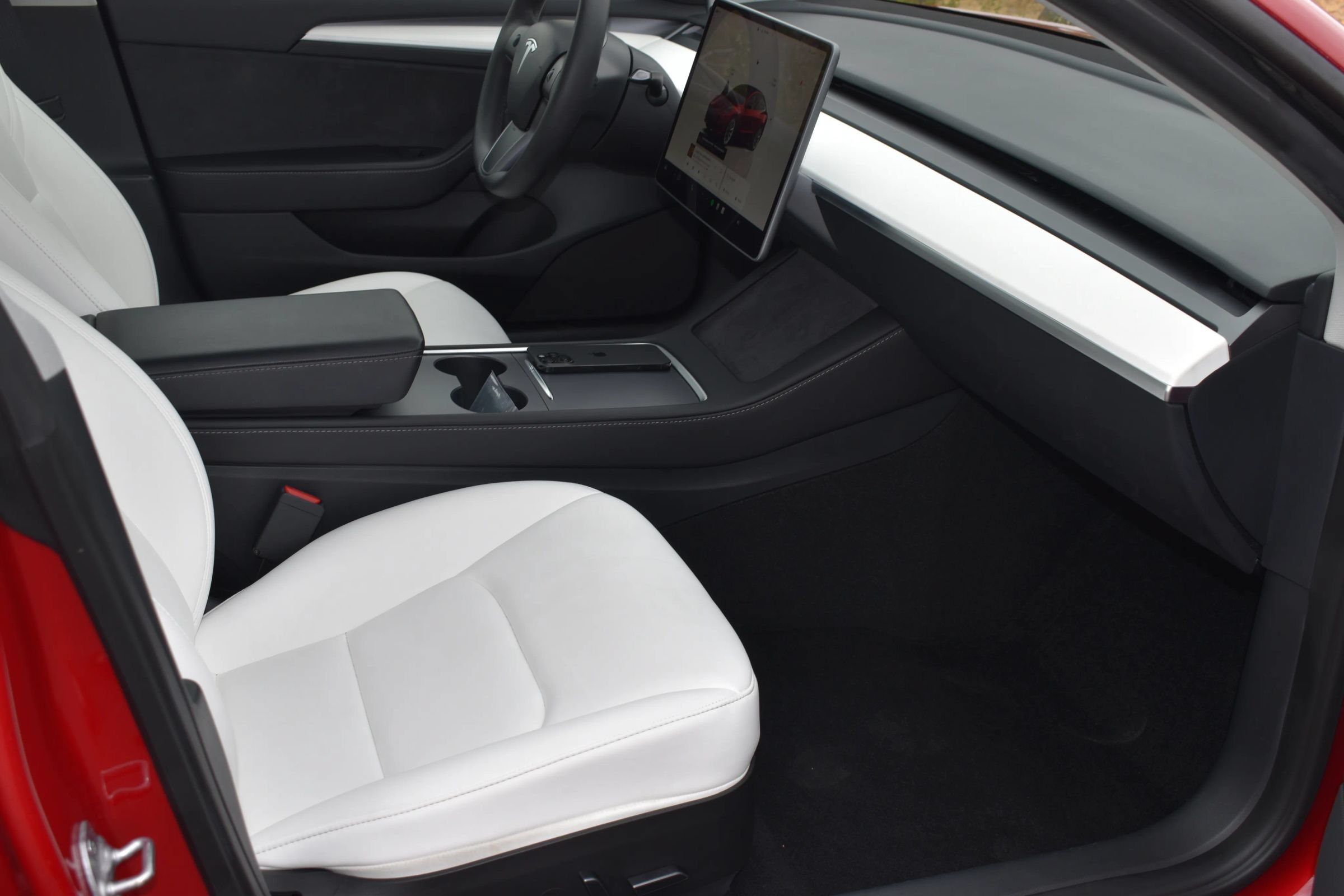 Used 2023 Tesla Model 3 Standard Range RWD image 10