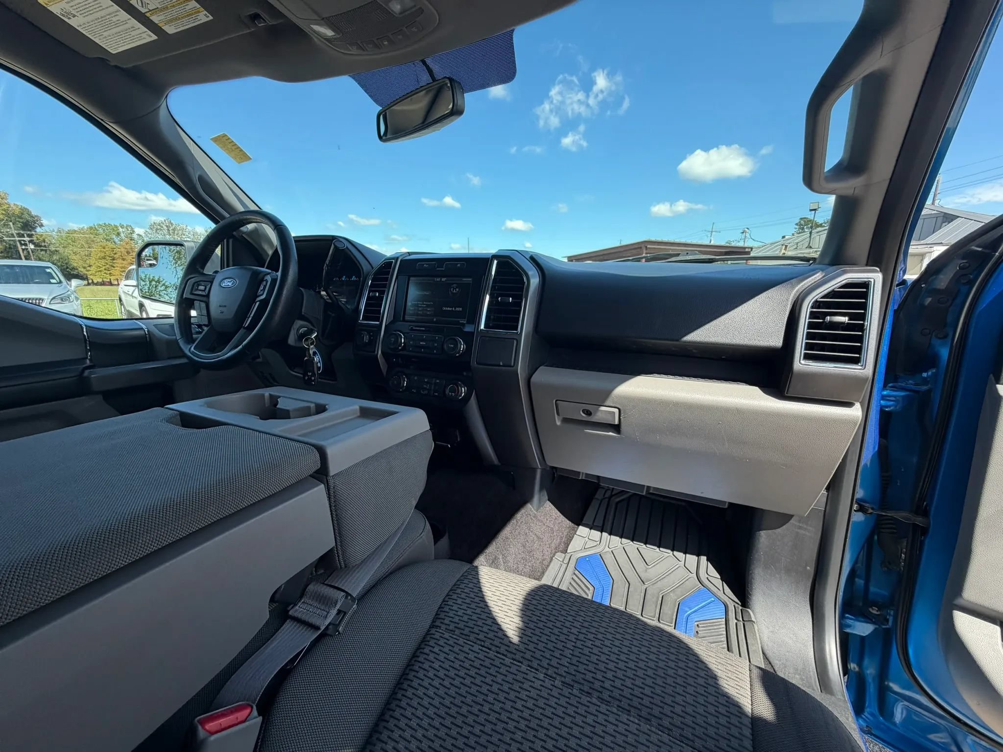 Used 2015 Ford F150 XLT w/ Equipment Group 302A Luxury RWD image 20