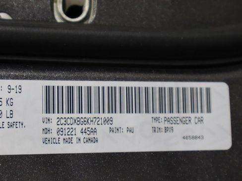 Used 2019 Dodge Charger SXT RWD image 34