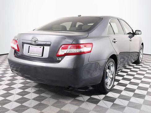 Used 2011 Toyota Camry LE w/ LE Extra-Value Pkg FWD image 23