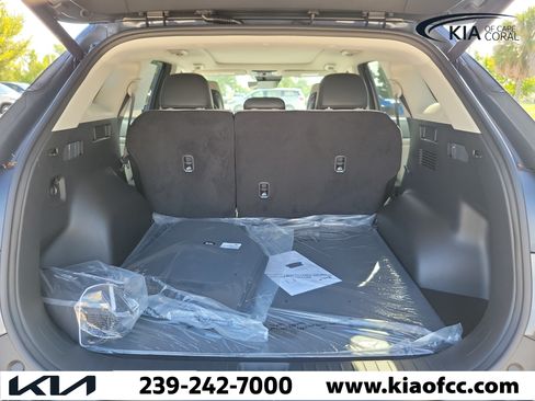 New 2026 Kia Sportage EX w/ EX Panorama Roof Package FWD image 10