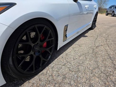 Used 2019 Kia Stinger GT image 34