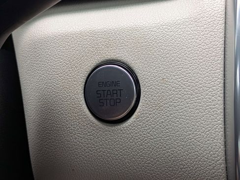 Used 2023 Kia Sorento SX FWD image 28