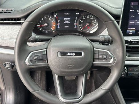 Certified 2023 Jeep Compass Latitude AWD/4WD image 14