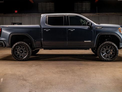Used 2022 GMC Sierra 1500 Elevation AWD/4WD image 9