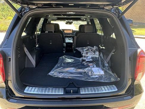 New 2025 Hyundai Palisade Calligraphy image 18