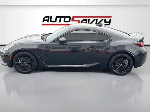 Used 2024 Toyota GR86 Premium image 4