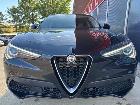 Used 2020 Alfa Romeo Stelvio Ti image 6