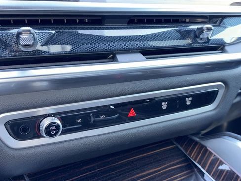 Used 2026 BMW X6 xDrive40i image 18