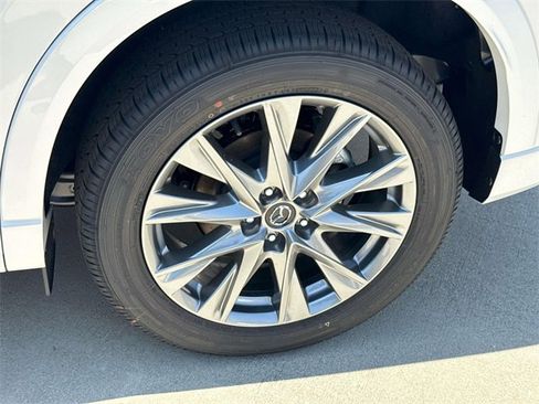 New 2025 MAZDA CX-5 AWD 2.5 S w/ Premium Plus Pkg image 15