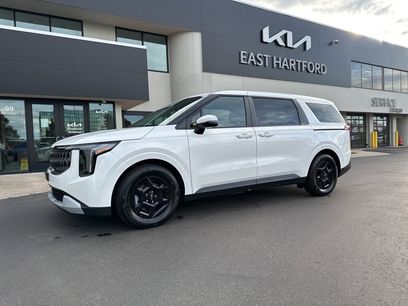 New 2026 Kia Carnival LX