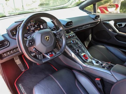 Used 2017 Lamborghini Huracan LP 580-2 image 35