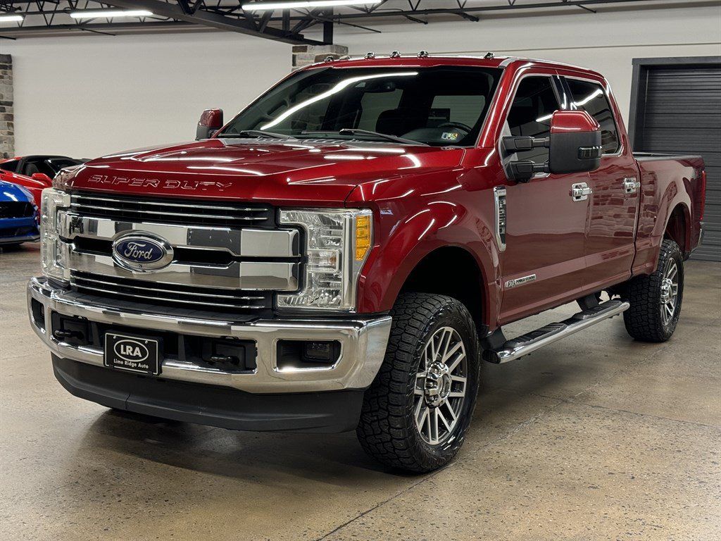 Used 2017 Ford F250 Lariat w/ Tow Technology Bundle AWD/4WD image 3