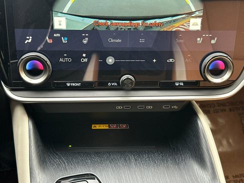 Used 2026 Lexus RZ 350e 350E image 24