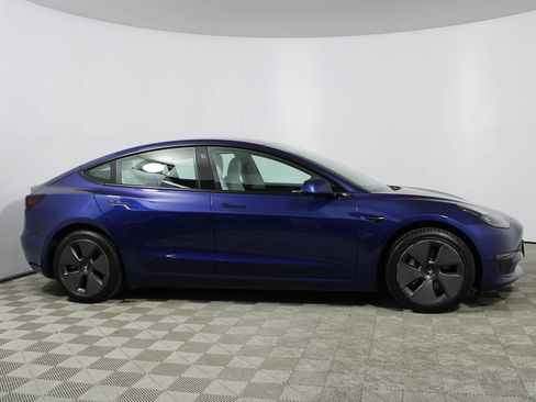 Used 2022 Tesla Model 3 image 31