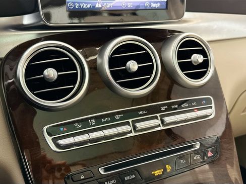 Used 2018 Mercedes-Benz GLC 300 image 16