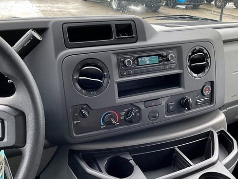 New 2024 Ford E-450 and Econoline 450 Super Duty w/ Power Windows & Locks Group image 6