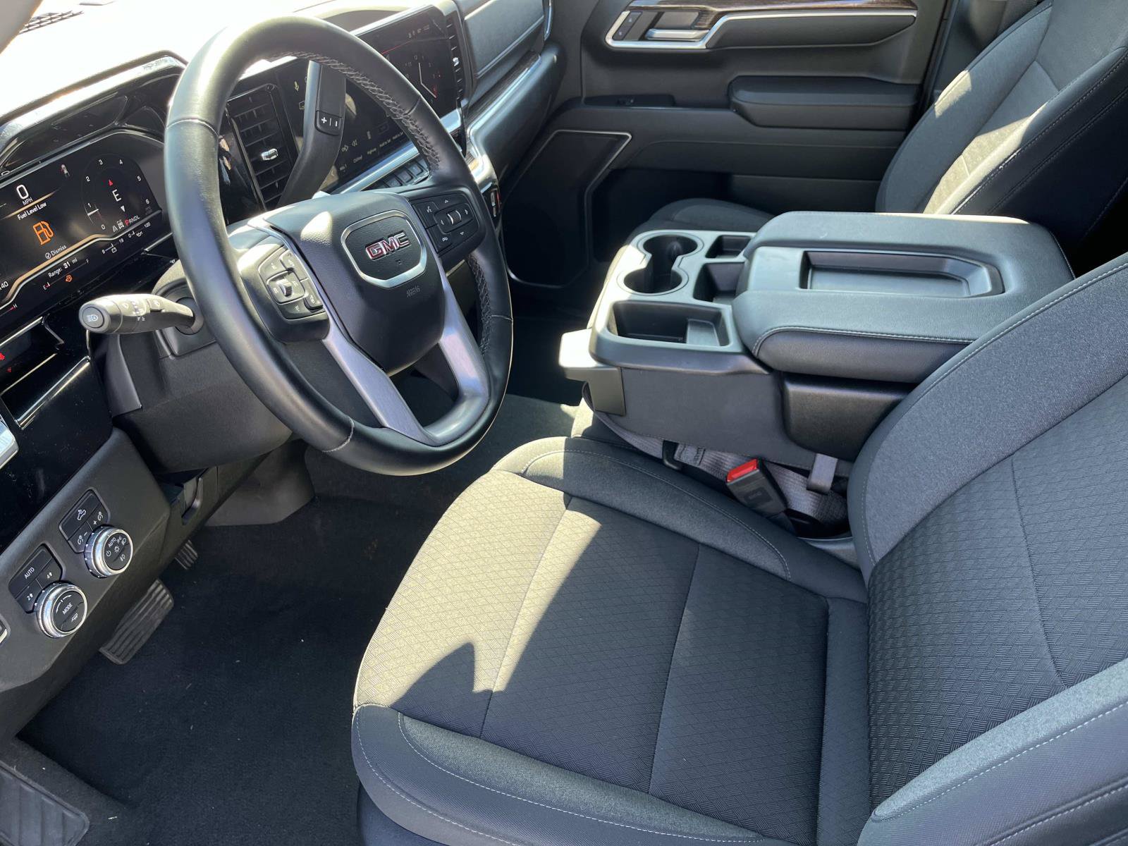 Used 2024 GMC Sierra 1500 Elevation AWD/4WD image 25