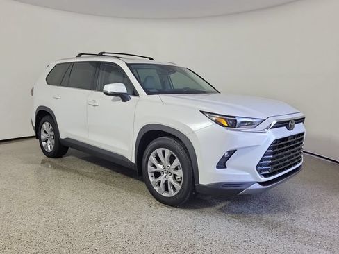 Used 2026 Toyota Grand Highlander AWD Hybrid image 4