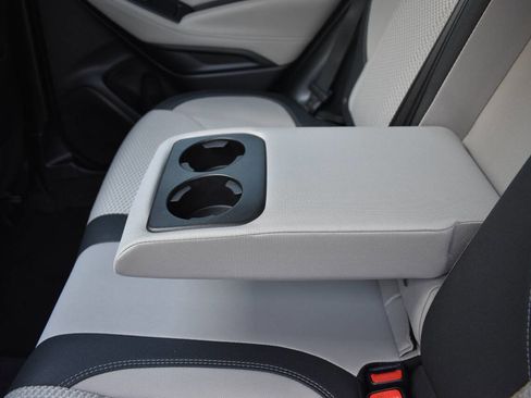 Used 2020 Subaru Forester Premium image 11