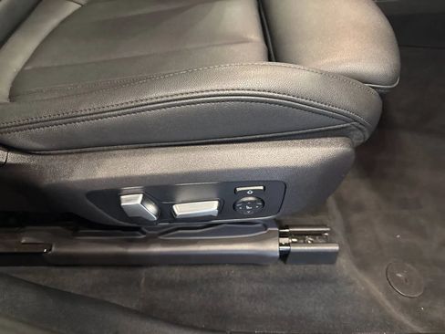 Used 2019 BMW X4 xDrive30i w/ Convenience Package AWD/4WD image 44