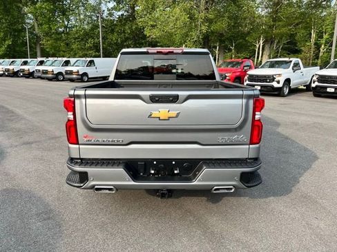 Used 2025 Chevrolet Silverado 1500 High Country w/ High Country Premium Package AWD/4WD image 7