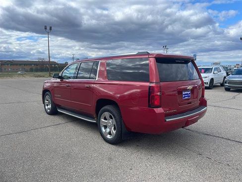 Used 2015 Chevrolet Suburban LTZ AWD/4WD image 4