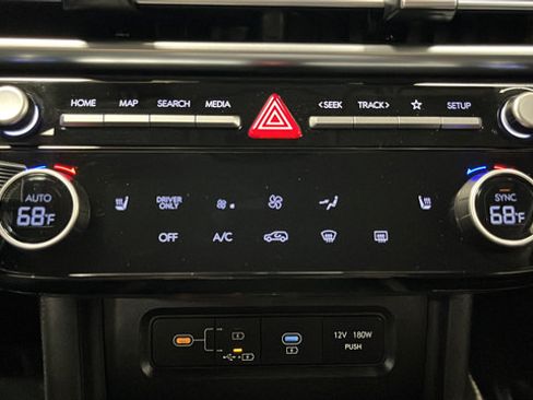 Used 2025 Hyundai Tucson Blue AWD/4WD image 17