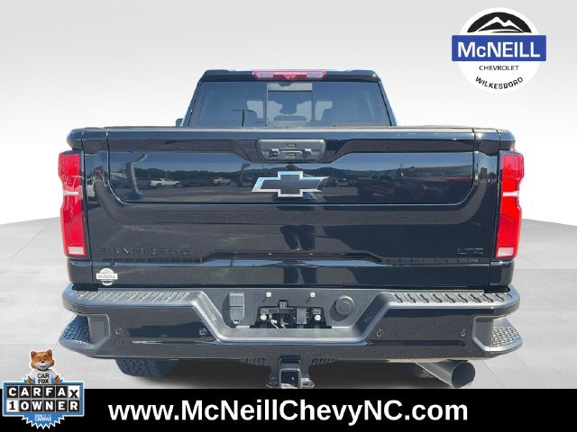 Used 2024 Chevrolet Silverado 2500 LTZ w/ LTZ Plus Package AWD/4WD image 7
