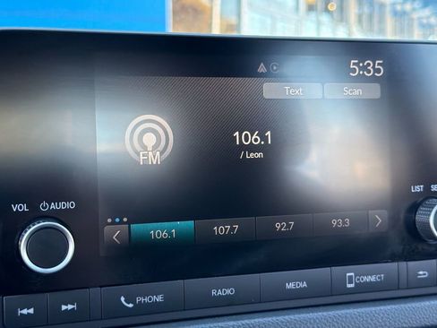 Certified 2025 Honda Civic Sport image 17