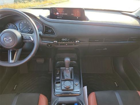 Used 2024 MAZDA CX-30 Carbon image 19