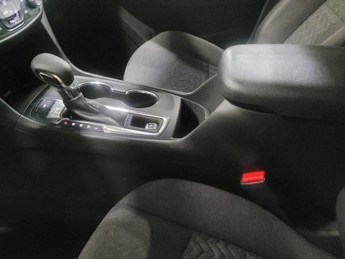 Used 2023 Chevrolet Equinox LT w/ LPO, Floor Liner Package image 26