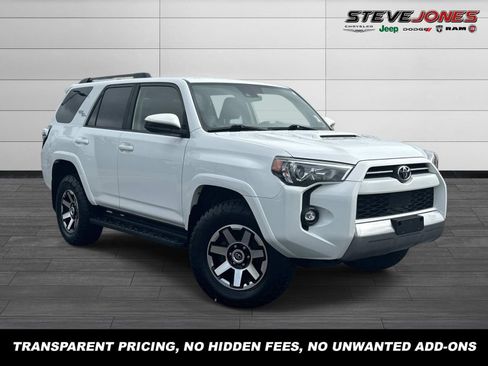 Used 2022 Toyota 4Runner TRD Off-Road AWD/4WD image 1