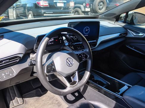Used 2023 Volkswagen ID.4 Pro S image 22
