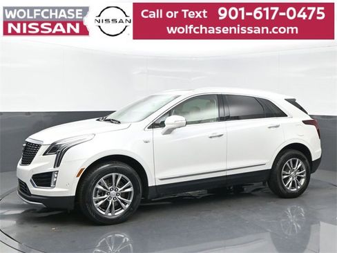 Used 2023 Cadillac XT5 Premium Luxury w/ Technology Package image 2