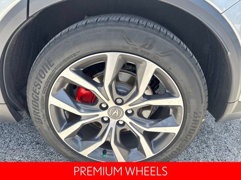 Used 2023 Acura MDX SH-AWD w/ Technology Package image 19