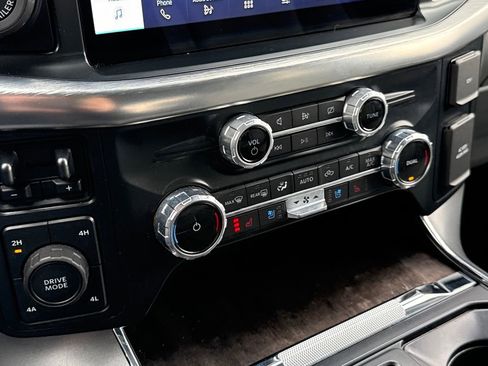 Certified 2022 Ford F150 Lariat w/ Equipment Group 501A Mid image 23