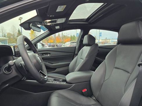 Certified 2025 Honda Accord Sport image 12