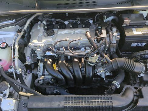 Used 2021 Toyota Corolla LE FWD image 20