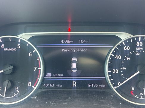 Used 2023 Nissan Sentra SR w/ SR Premium Package FWD image 45